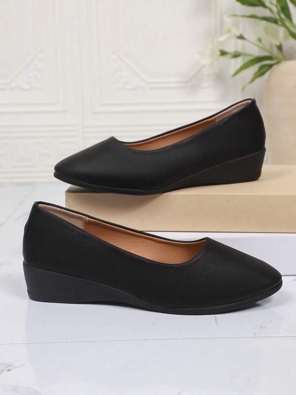 hanxiangyuzu Women's Autumn New Fashion Wedge Heels Comfortable Pointed Toe Loafers Mid-Heel Work Shoes, Elegant For Party