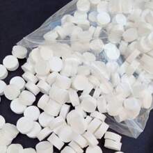 100 piezas Toallitas para viajes, camping, senderismo, deportes, salones de belleza - Toallas portátiles fáciles de transportar en el contenedor de la bolsa