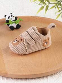 1双男女通用新生儿卡通熊图案魔术贴休闲运动鞋，适合0-3个月婴儿、幼儿、0-1岁男孩女孩穿着，春、秋、冬季穿着舒适。