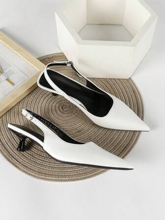Höst/Vinter 2025 4cm Kitten Heel Vita Spetsig Tå Slip-On Högklackade Pumps, Eleganta