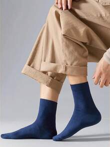 1 Pair/5 Pairs Navy Blue Casual Sports Business Comfortable Simple Versatile Daily Men's Mid-Calf Socks, Fall Socks