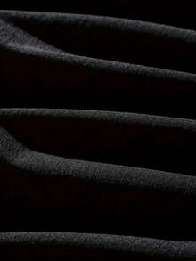 Zero Effort Unisex Black Grunge Graphic T-Shirt - Bold "STALKER" Print, Small Crew Neck, Regular Fit Casual Tee For Men & Women, All-Season Comfort, Machine Washable, Fashionable Graphic Print T Shirt, Comfortable Clothing, Stylish Font Shirt, Smooth Texture Top, Streetwear Fashion, Edgy Fashion, Durable Fabric, Fashion Lovers - màu đen - Xem 2