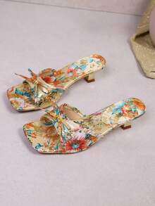 Soft Leather Square-Toe Wide-Foot Slip-On Sandals, Kitten Heel T-Strap Versatile Slim Flip-Flops For Women - Multicolor - View 2