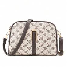 Women Shoulder Bags - 大字母 - 查看 7