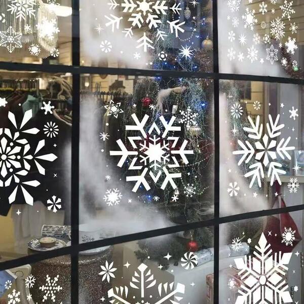 Christmas Snowflake Stencil Template: 6 Different Patterns, Durable Plastic, Suitable For DIY Painting, Baking, And Spray Painting, Ideal For Christmas Party Decor And Handmade Gifts