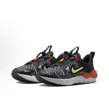Nike 女士新款轻便低帮运动休闲跑步鞋 DV3106-001 - 黑與白 - 查看 1