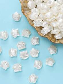 30 件亚克力蛤壳隔珠小贝壳珠白色塑料沙滩扇贝贝壳工艺散珠适用于 DIY 珠宝制作套件