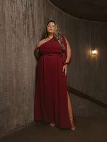 Women's Long Dress One Sleeve Plus Size With Slit And Opening On The Sleeve Elegant - Redwood - View 1