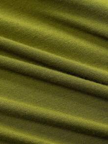 2pcs Plus Size Women Pleated Asymmetric Thigh Split Skirt And Sleeveless Crew Neck Top Set, 180G Knit Fabric