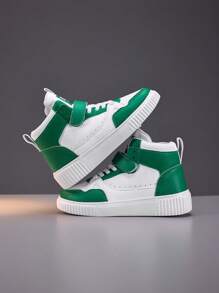 1 双儿童春秋中帮休闲帆布运动鞋，经典撞色，返校必备，可调节钩环，易于穿着，适合日常穿着，滑板运动