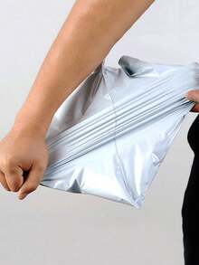 100个纯色运输袋，适用于学校、办公室、运输和邮寄返校的简易多功能包装袋，超大加厚快递袋，防水邮政邮寄袋，自粘包装袋，可密封包装袋，物流储物袋，服装运输信封