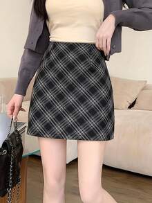 复古简约A字裙新款女式短款羊毛裙高腰修身紧身裙，秋冬