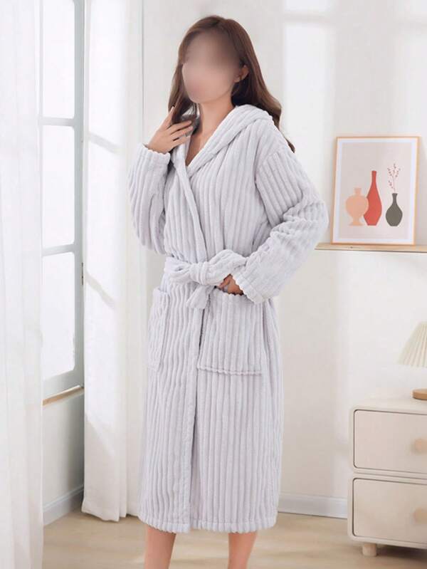 1pc Coral Fleece Adult Bathrobe, Super Soft, Absorbent And Skin-Friendly. For Bathroom, Gym, Hotel, Beach Vacation. Everyday Essential, Ideal For Home And Travel - The Perfect Gift For Everyone