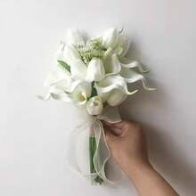 Calla Holding Flowers Bridal Tossing Bouquet Bridesmaid Bouquets Wedding Floral Centerpieces For Home Anniversary Decoration Arrangement,Wedding Photography Props - White C - View 12