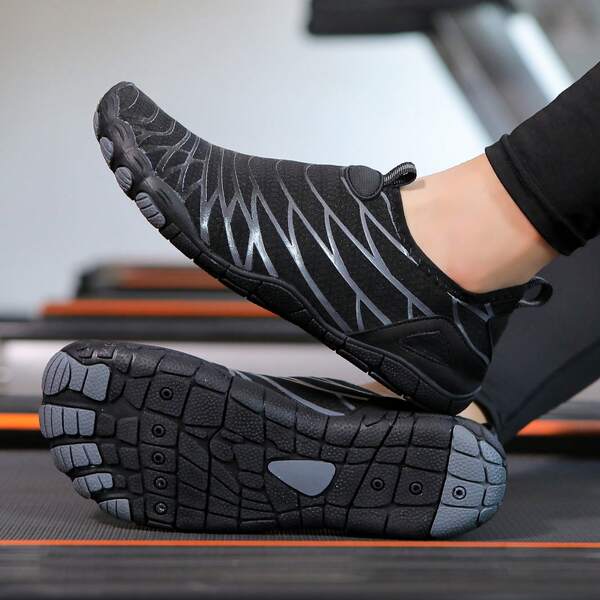 Chaussures de baignade pour hommes et femmes, printemps/été, respirantes, antidérapantes, séchage rapide, convenant pour la plage, les sports nautiques, la pêche, avec un fond souple et léger