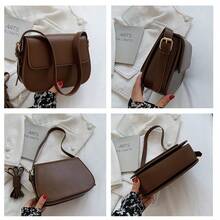 Fashionable Waterproof Shoulder Bag For Women - Hitam - View 5