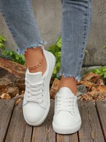 2025春季新款女白色学生板鞋时尚百搭休闲运动鞋ins滑板鞋