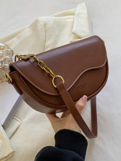 حقيبة دعامة تحت الإبط مطبوع عليها حروف بسير كتف قابل للتعديل