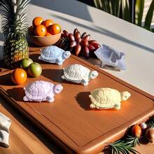 2 件 3D 乌龟硅胶模具、乌龟粘土模具、石膏模具、乌龟蜡烛模具、香薰石膏摆件、创意混凝土石膏模具、适用于石膏、混凝土和树脂工艺品、现代设计、适合工艺爱好者和 DIY 爱好者、家居和生日的完美礼物 - 彩色 - 查看 3