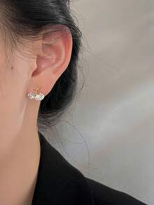 1pair Lovely & Sweet & Elegant Droplet Oil White Shell & Starfish & Rhinestone Decor Beach Theme Stud Earrings, Advanced Women's Gift Jewelry,1 Pair Left & Right Starfish And Shell Decor Stud Earrings For Beach Party, Crystal And Pearl Multielement Beach Theme Earrings, Elegant And Cute, Women's Jewelry Gift, Suitable For Women's Summer Beach Date - 白色 - 查看 3