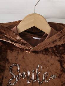 2Pcs Autumn/Winter Young Girls Vintage Rhinestone Letter Pocket Long Sleeve Hoodie Sweatshirt And Solid Comfort Velvet Pants Set, Elegant Stylish Solid Color Fall/Winter Girl Outfit - Brown - View 3