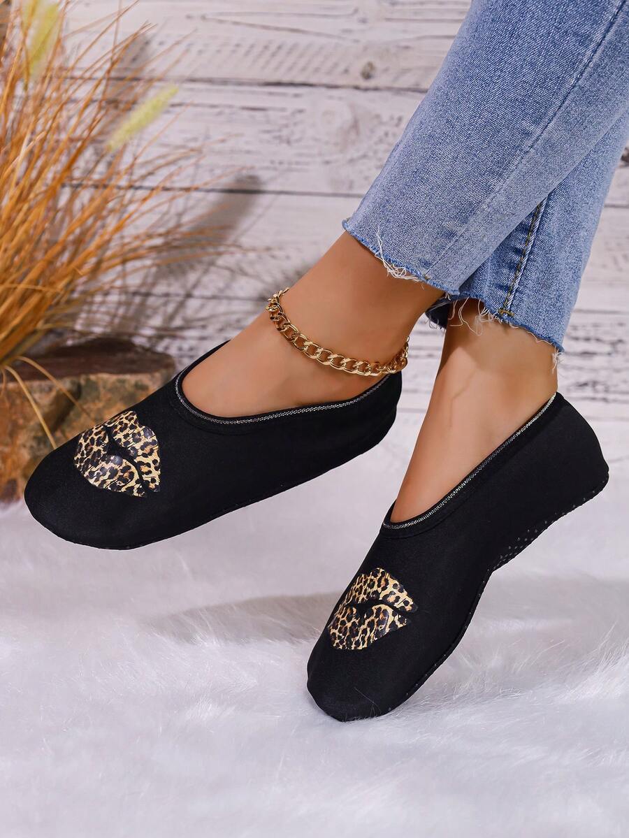 女士唇形设计透气高弹力室内拖鞋，适合居家、沙滩、户外、瑜伽 - 黑色 - 查看 1