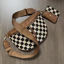 GAINSNS Checked Pattern Crossbody Bags For Women, Women's Fanny Pack With Headphone Bag, Fashion Shoulder Bag With Adjustable And Removeable Straps For Daily Shopping Travel - 棕色 - 查看 1