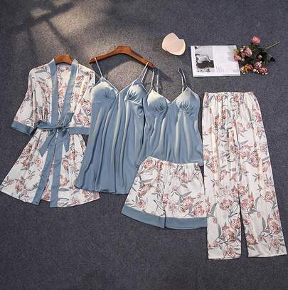 5 paquetes Classic Sexy Set de Navidad Un buen regalo de lencería con encaje floral con bata con cinturón de satén Vestido de camisola de lencería sensual con encaje y malla empalmado