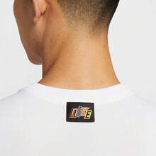 Nike 男士休闲字母与标志印花宽松白色运动背心，夏季 - 白色 - 查看 3