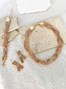 4pcs/Set Minimalist Hollow Out Wide Necklace Earrings Bracelet Net Design Elegant Matching Jewelry Set For Women