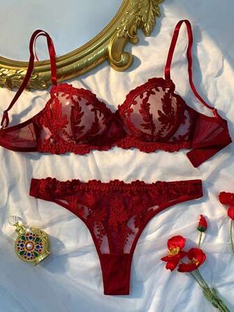 1 套女士蕾丝刺绣内衣套装透明钢圈文胸和内裤两件套透明网眼花卉内衣