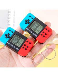 1个复古迷你黑白游戏机钥匙扣（含纽扣电池），迷你游戏机挂件，万圣节、圣诞节礼物，包包挂件玩具，吊坠，生日礼物，包包饰品，汽车配件，送给老师、朋友、姐妹的礼物创意
