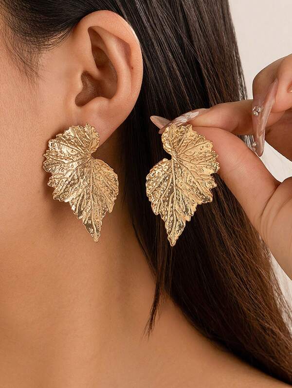 1 Pair Punk Metal Style Ginkgo Leaf Golden Stud Earrings