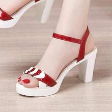 Women's Genuine Soft Leather Thick Heel Sandals, Patent Leather, Summer, New Style, Buckle, Fashionable High-Heeled Sandals, European And American Women's Sandals