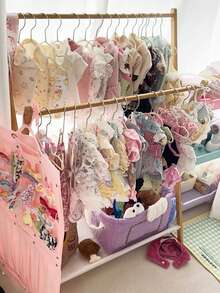 1 pieza Perchero de ropa independiente con asiento, perchero de madera, estantería de exhibición para dormitorio para ropa, juguetes, mascotas, diseño sencillo