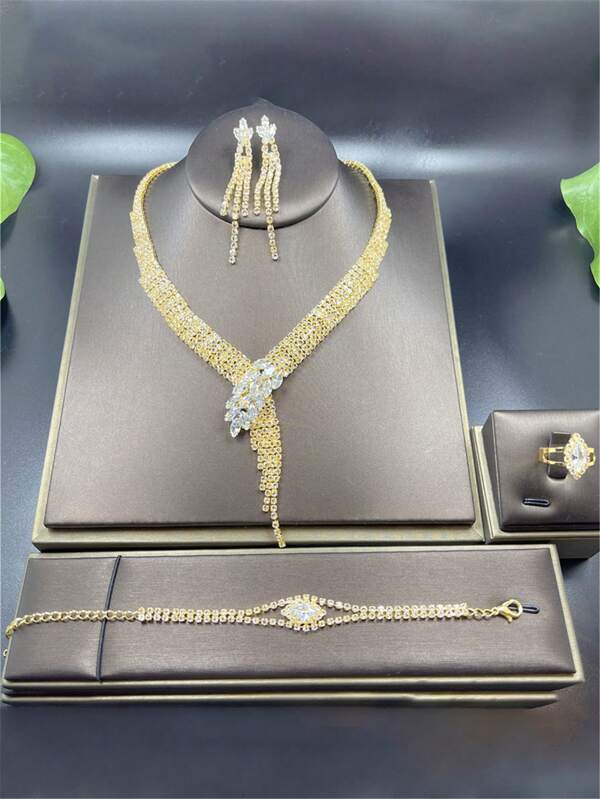 1 Set de Elegante Collar con Borlas y Strass, Set de Joyas de 4 Piezas, Accesorios encantadores para Vestido de Novia Adecuado para Uso Diario