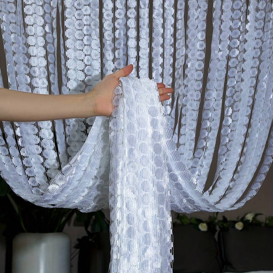 1 件铜币草图案装饰窗帘，客厅、卧室、厨房隔断