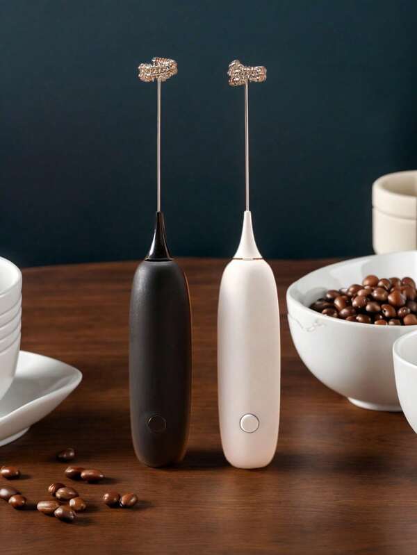 1 Stück zufälliger Schaumspritzkopf Mini Handmixer Küchen Kochutensilie, moderner Milch-Getränk-Kaffee Quirl Mixer, elektrischer Ei-Schaumschläger für Zuhause, Büro, Reisen