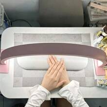 1 pezzo Lampada per unghie a semi-cerchio a LED, alimentata tramite USB, in lega di alluminio, 3 modalità di colore + regolazione continua della luminosità, adatta per arte di unghie, estensione ciglie, tatuaggi e altri trattamenti, montaggio da tavolo