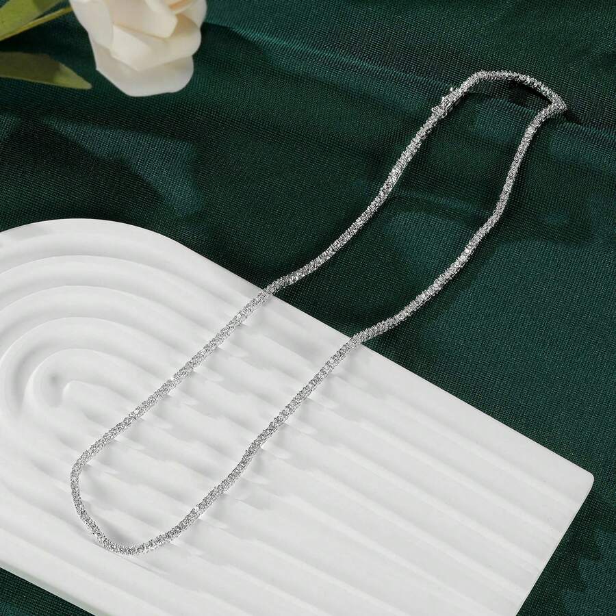 MDFUN 1 Peça Colar de Tênis de Zircônia Cúbica de 2mm Elegante, Versátil e na Moda, Adequado para Uso Diário de Mulheres