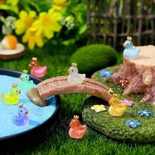 20pcs Random Color Resin Duck Statues With Crown, Glowing Mini Ducks For Garden, Porch, Lawn, Fairy Garden, Party Favors, Christmas & Halloween Holiday Decoration Crafts