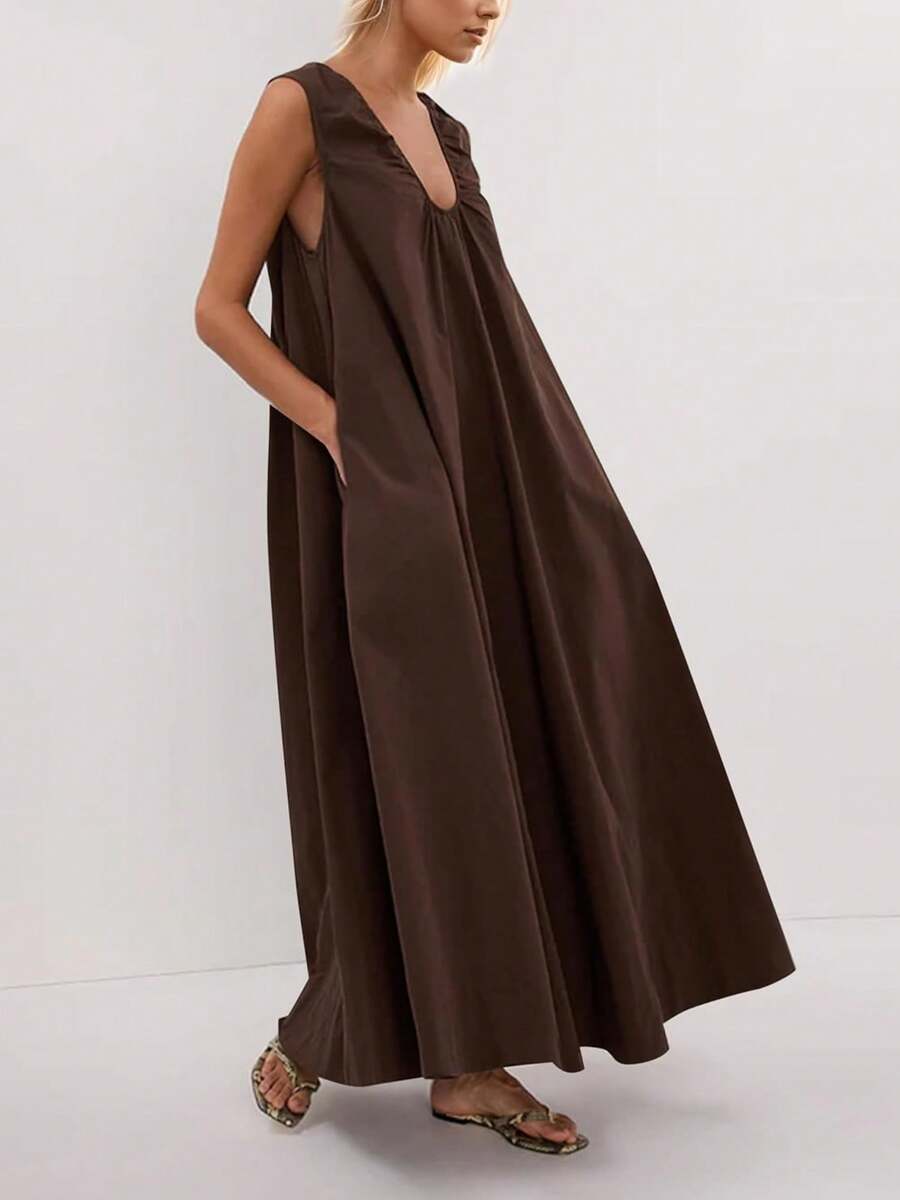 Women's Summer Long Tank Dress Solid Color Sleeveless Scoop Neck Ruched Maxi Dress With Pockets Casual Wide Shoulder Loose Fit Long Dress Smocked Going Out Dress - 深棕色 - 查看 1