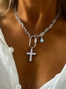 1Pc Women's Silver Chain Necklace With An Oval Buckle And A Diamond Studded Artistic Cross Pendant, Exquisite And Unique In Style, Suitable For Wearing During Events Or Festivals