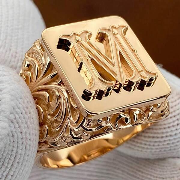 1pc New M-Shaped Letter Ring With Floral Carved Pattern, Unisex, Durable For Daily And Party Wear, Premium Gift, Exquisite Details, High-Quality Electroplating, Suitable For Spiritually Inclined