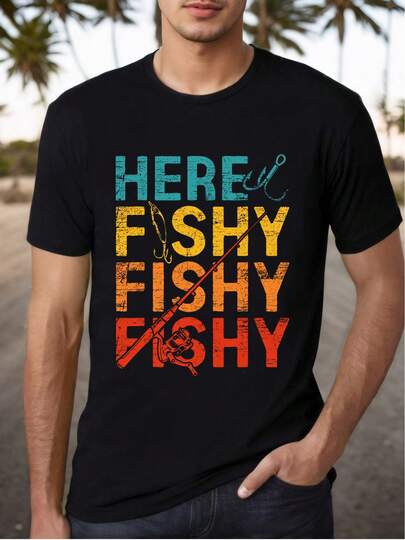 Camiseta de algodón gráfica "Here Fishy Fishy" - Unisex, tejido de punto suave y transpirable, camiseta de cuello redondo de manga corta para hombres y mujeres, ajuste casual, 180g/m² - Perfecta para la playa, fiestas, actividades al aire  entusiastas de la pesca, camiseta de pesca