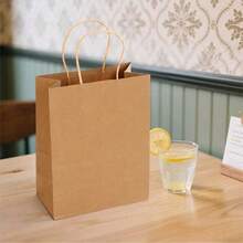 10/25个牛皮纸袋，圣诞礼品袋，礼品包装袋，带手柄的纸质礼品袋，适用于牛皮纸礼品袋，节日，新年，婚礼，生日糖果袋，派对礼物 - 彩色 - 查看 12