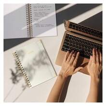Aesthetic Thick Spiral Notebook Journal For Women In B5 Format - Modern Linen HardcoverRuled Note Book With 300 Lined Pages -For Writing And Staying Organized At Work Or School Beige - 多色52 - 查看 5
