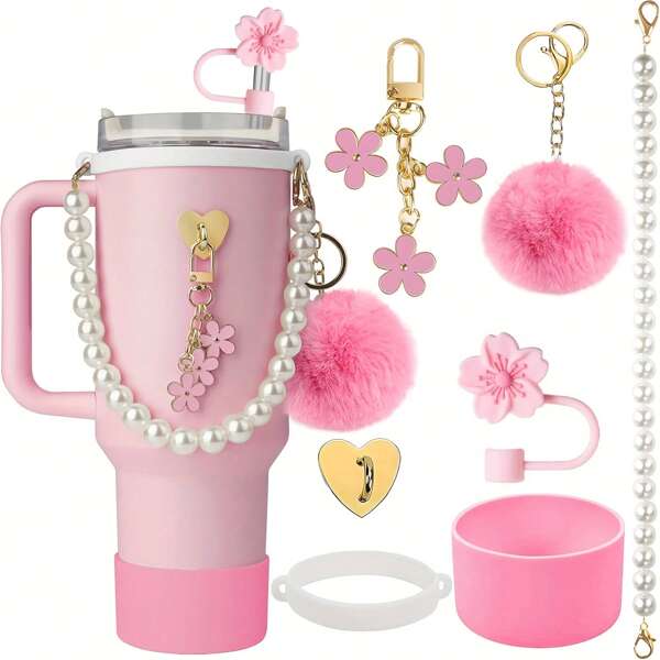 Set de 7 accesorios para taza, que incluye 1 pieza de correa para botella de agua con asa de perlas falsas, 1 pieza de bota de silicona, 1 pieza de tapa con pajita de silicona, 1 pieza de gancho con forma de corazón, 2 piezas de encantos para tumblers de 40 oz y 30 oz - Perfecto para el Día de la Mujer, San Valentín, Día de la Madre, útiles escolares