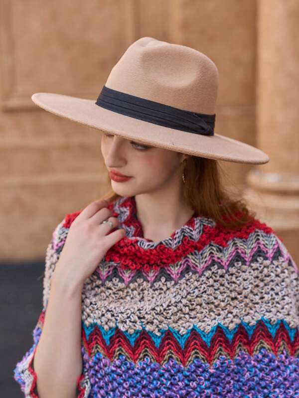 1pc Unisex Felt Hat With Printed Planet Element, Solid Color Flat-Brimmed Jazz Cap, Suitable For All Seasons, Outdoor Wear In Winter