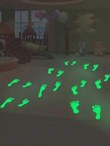 18 pezzi Adesivi luminosi al buio a forma di impronta verde di Babbo Natale - Adesivi PVC riutilizzabili per pavimenti, finestre e pareti per decorazioni domestiche, ufficio e feste, decorazioni natalizie per la casa | Disegni giocosi | Decorazioni per la casa autOgnissanti Halloween, decorazioni natalizie - Verde - Visualizzare 1